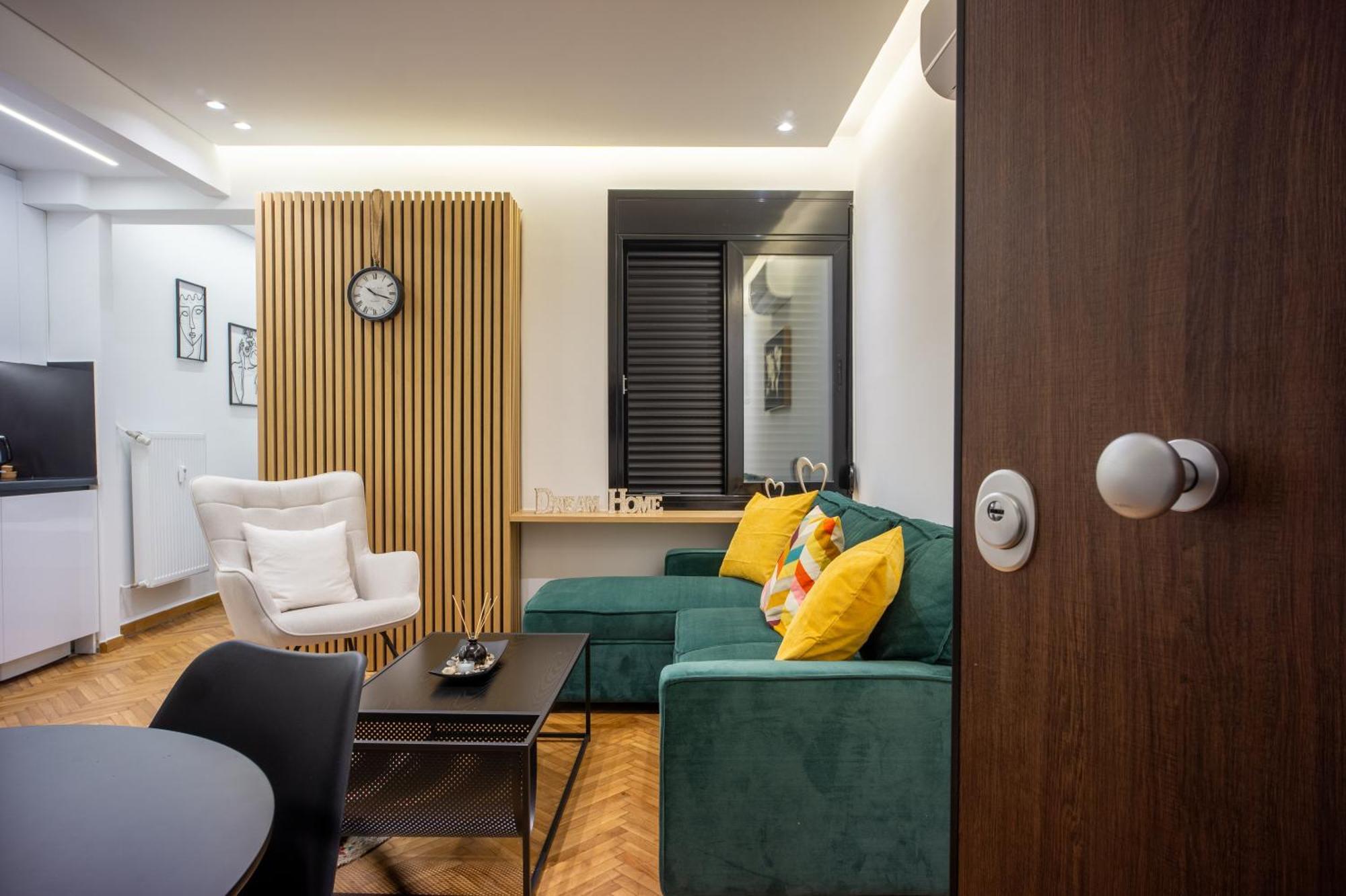 Explore Athens Kolonaki Base Екстериор снимка